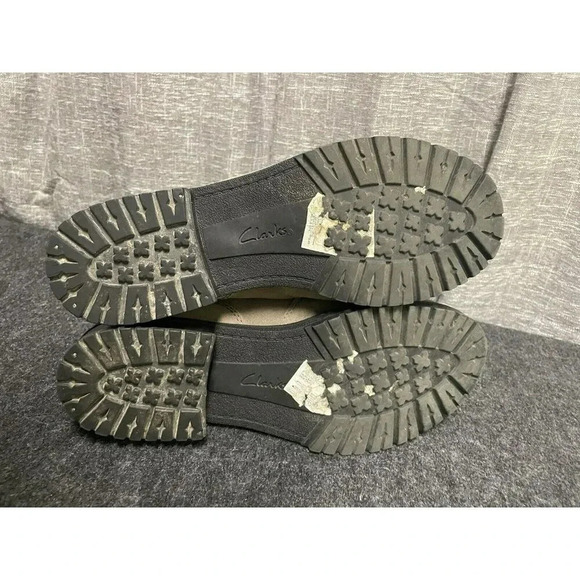 CLARKS "Faralyn Alpha" Womens Ankle Boots 7.5 Taupe Suede, Casual, Comfort Lace - Picture 3 of 11